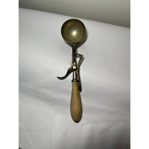 Antique Nickel Plated Brass Dover Mfg Ice Cream Scoop No. 12 Pat Appl'D For - Picture 1 of 7